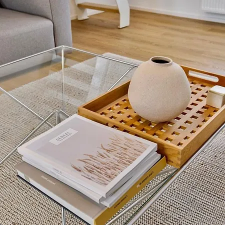 Loft Center - 1 Bedroom - Parking - By Finenest לייז'