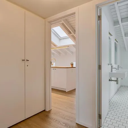 Loft Center - 1 Bedroom - Parking - By Finenest * Liege
