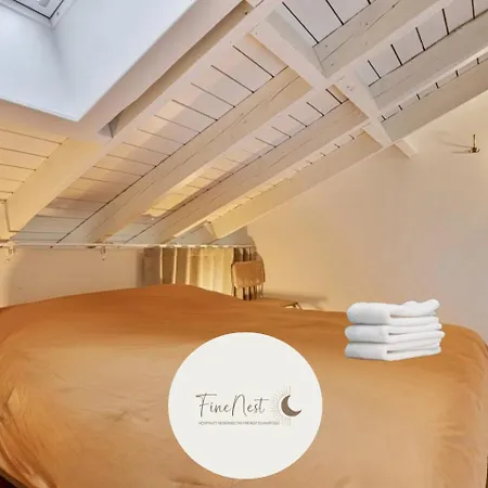 Loft Center - 1 Bedroom - Parking - By Finenest Apartment *